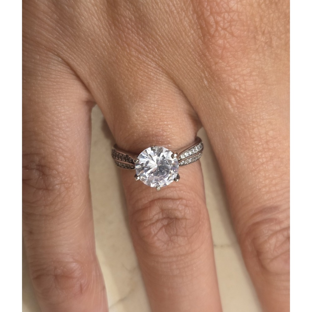 Stunning Vintage Sterling Silver CZ Solitaire Statement Ring Size 5